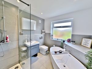 Photo 13- click for photo gallery